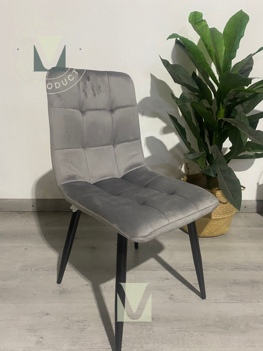 Silla Capitone GP Black Terciopelo