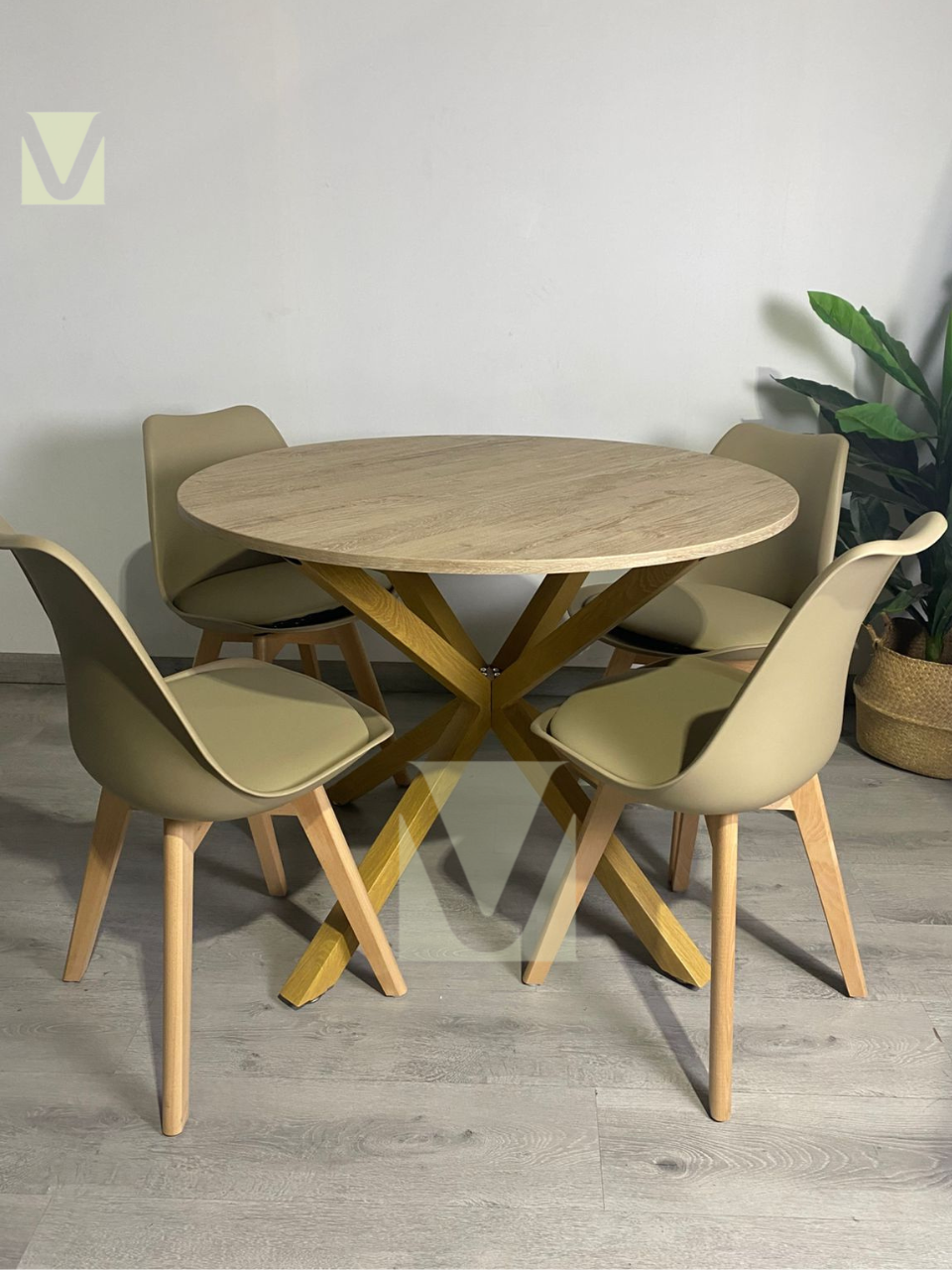 Comedor Tulip Cross Hood 4P