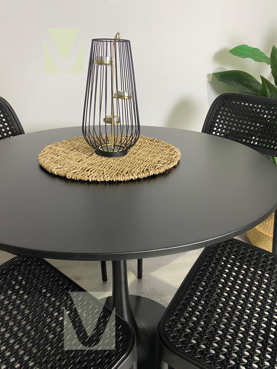 Comedor Tulip Hoffman All Black 4P