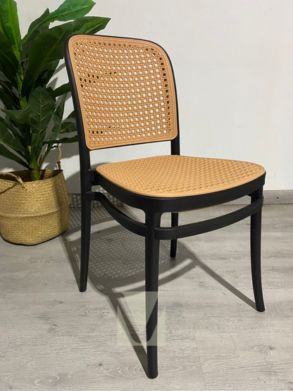 Silla Lombardía de Polipropileno