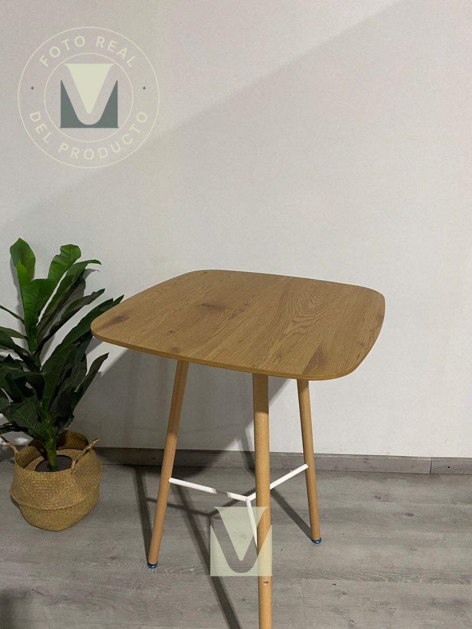 Mesa de Bar Eames MDF