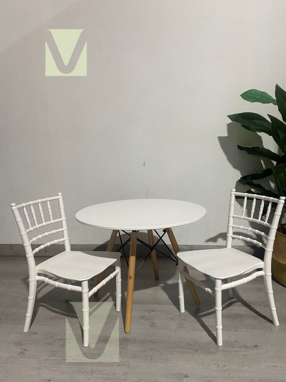 Set Mesa Kids 60cm + 2 Silla Chiavari Kids