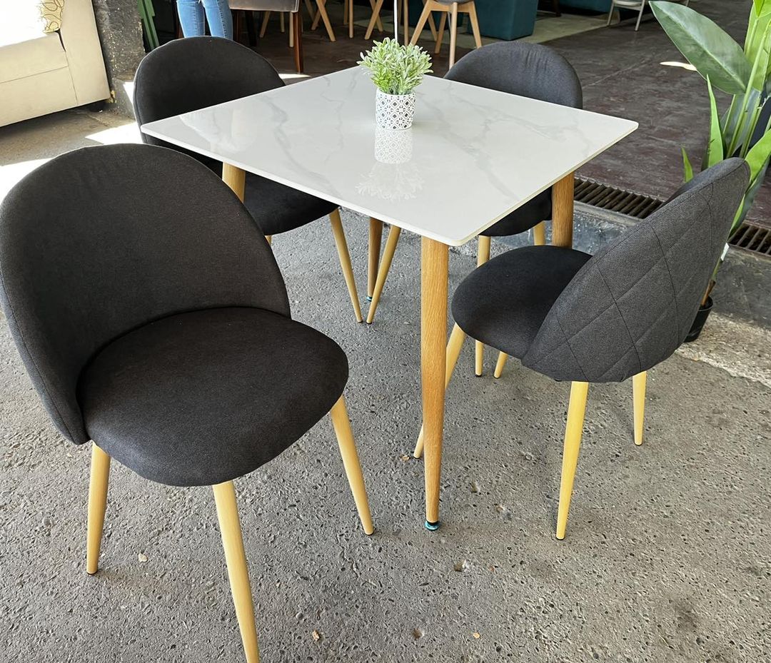 Comedor Imperial Lino Cuarzo Calacatta Soft