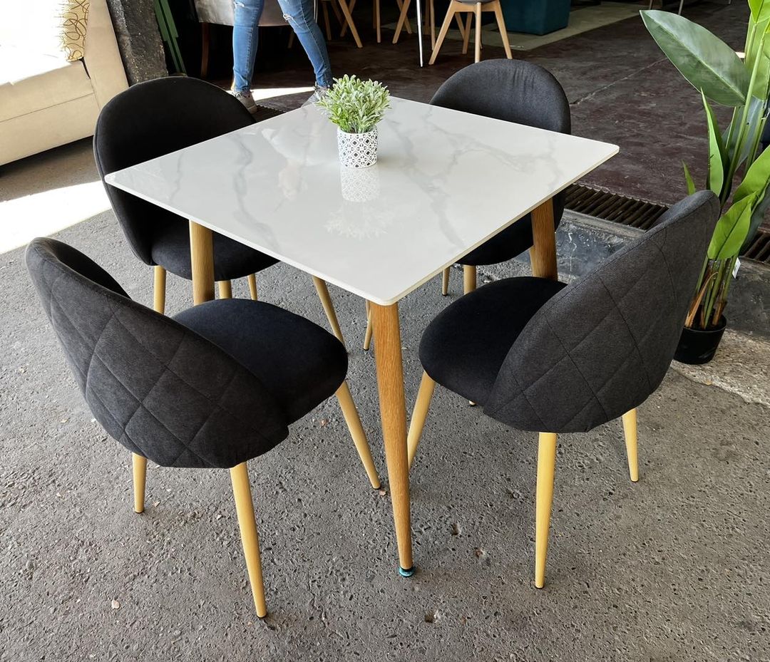 Comedor Imperial Lino Cuarzo Calacatta Soft