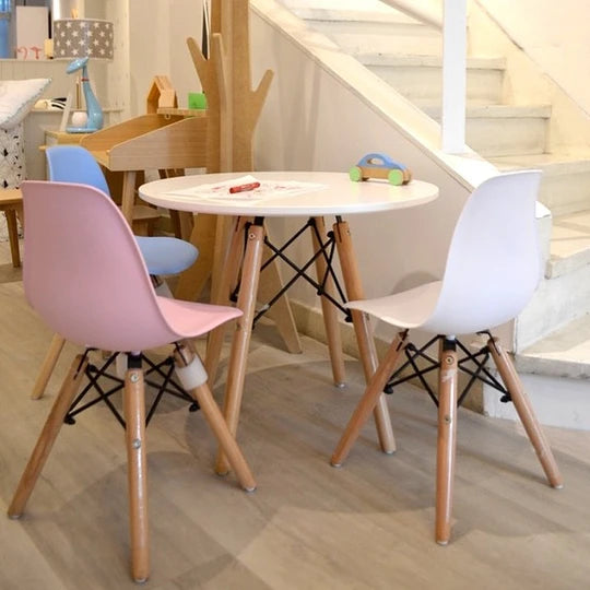 Mesa Kids 60cm + 2 Sillas Eames Kids