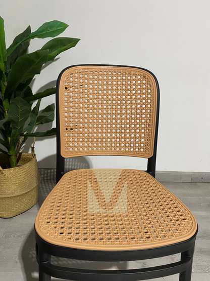 Silla Lombardía de Polipropileno