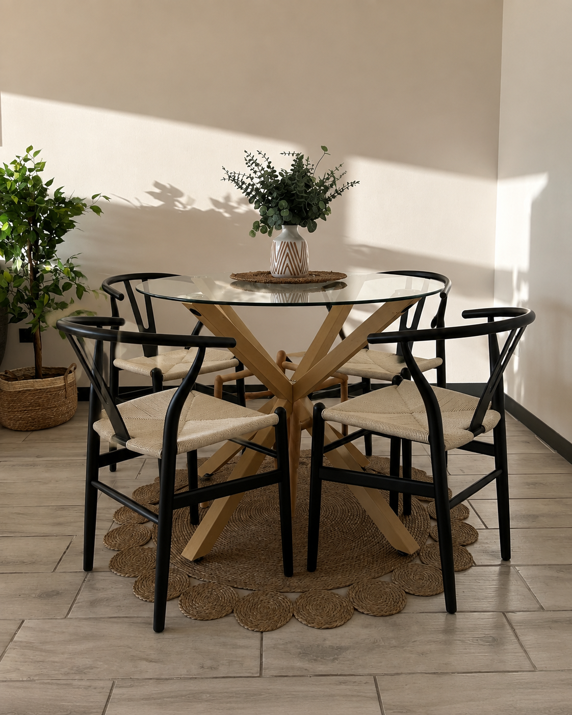 Comedor Arnaiz Cross Wishbone