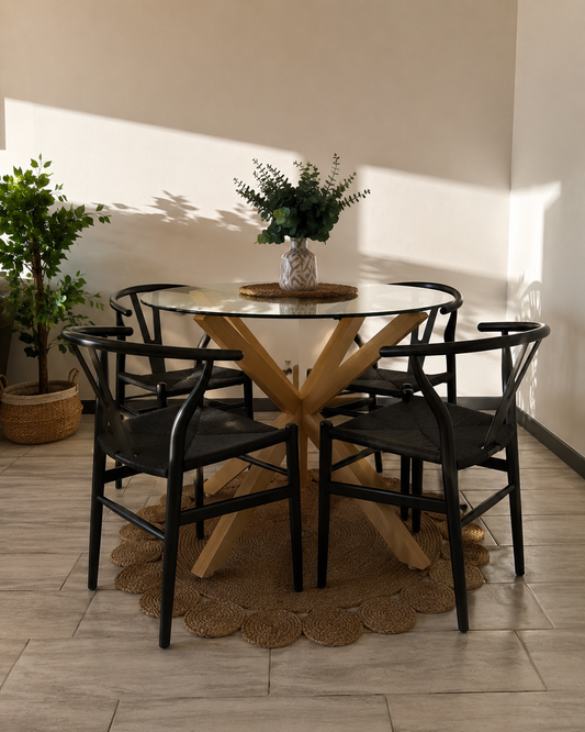 Comedor Arnaiz Cross Wishbone
