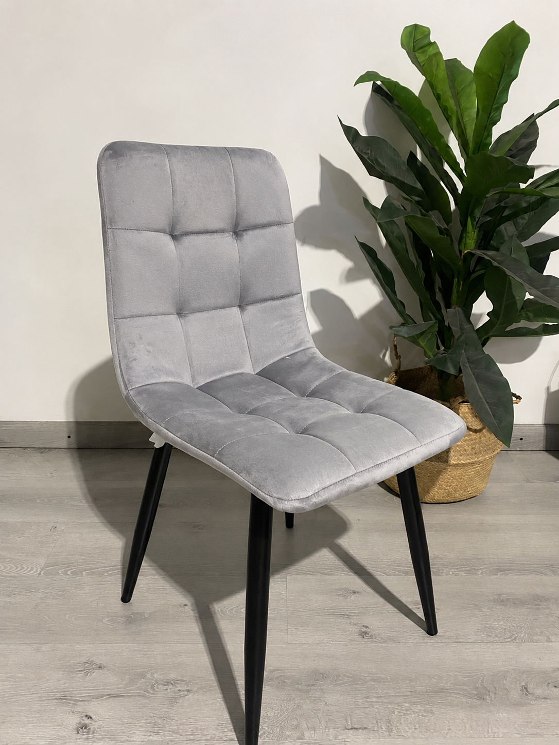 Silla Capitone GP Black Terciopelo