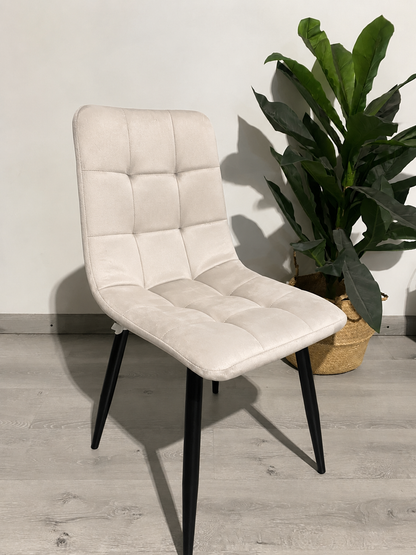 Silla Capitone GP Black Terciopelo