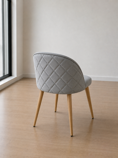 Silla Gabrielle Terciopelo Diseño con Rombos (Patas Simil Madera)