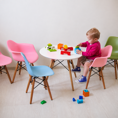 Mesa Kids 60cm + 2 Butacas Eames Kids