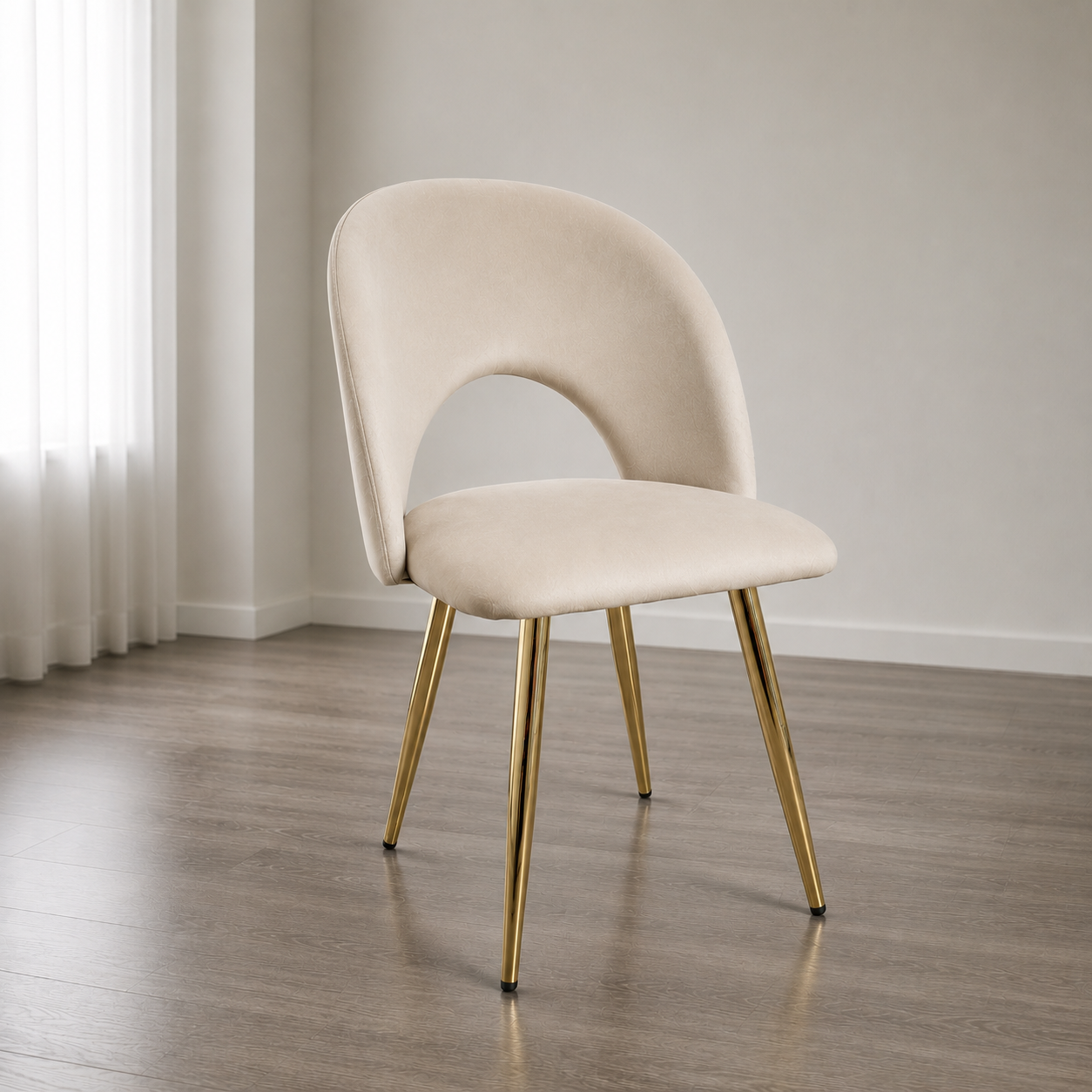 Silla de comedor en terciopelo Viena Patas doradas