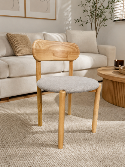 Silla Fresno con asiento tapizado en lino