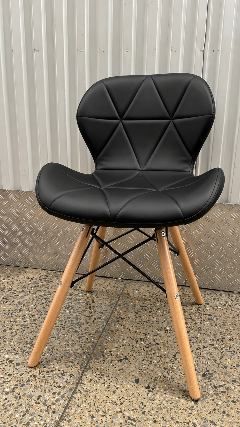 Comedor Radar Eames Cuadrado 4P