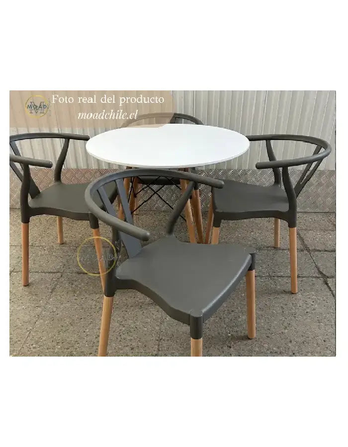 Comedor Eames Nórdico Wishbone para 4 personas