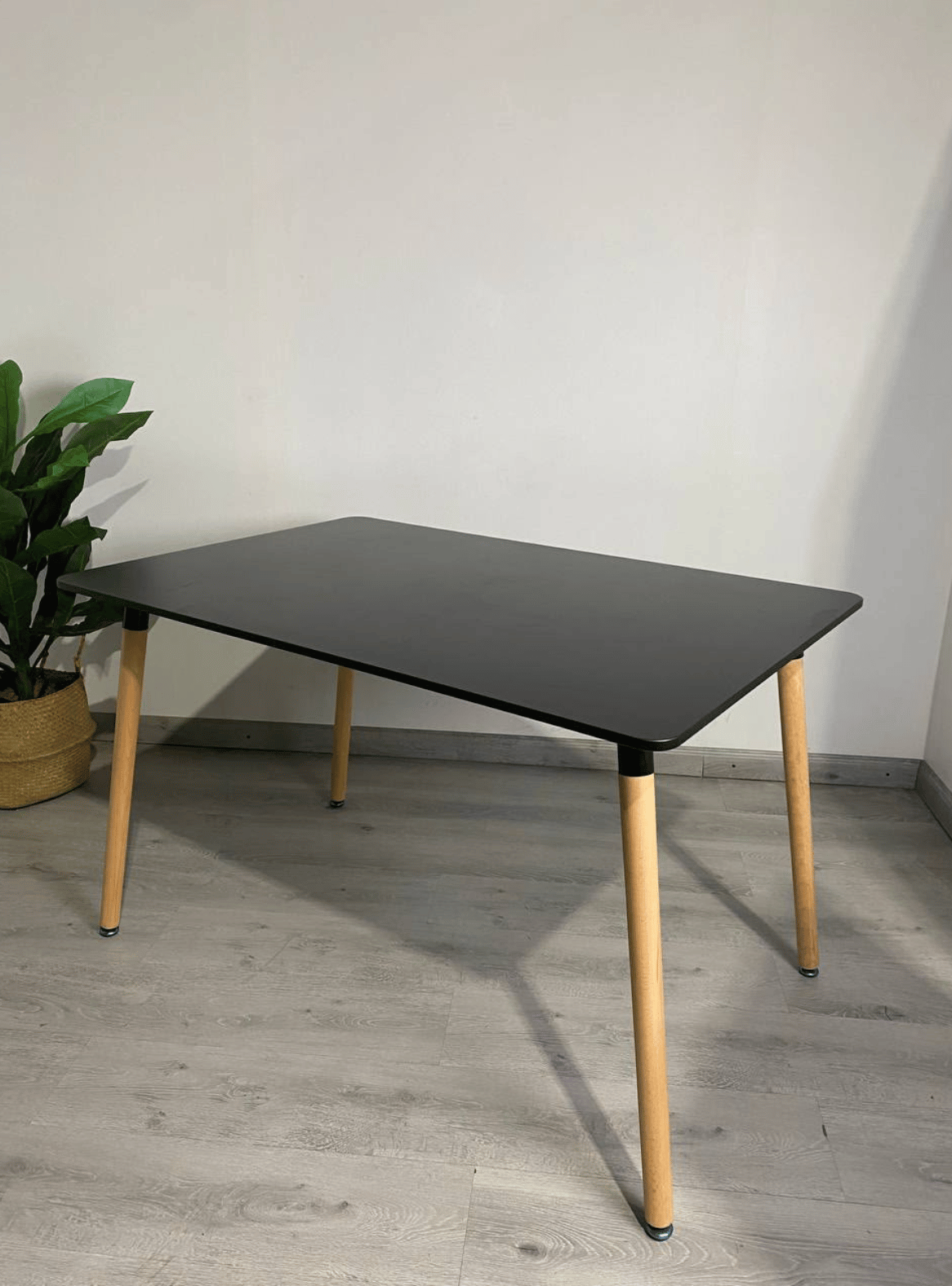 Mesa Eames rectangular 140cm