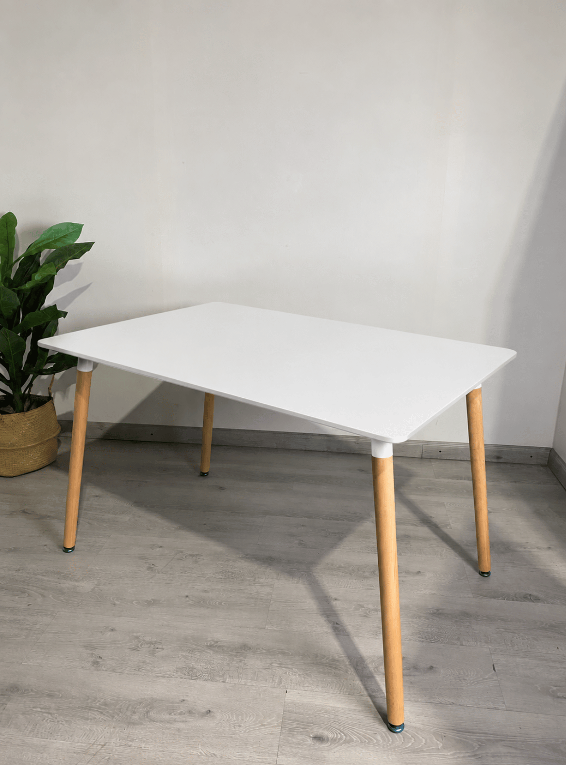 Mesa Eames rectangular 140cm