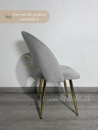 Silla de comedor en terciopelo Viena Patas doradas