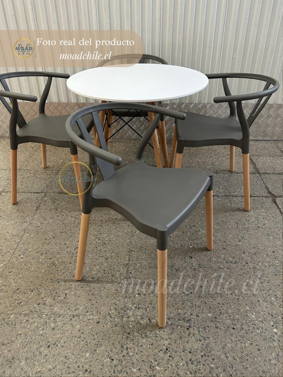 Comedor Eames Nórdico Wishbone para 4 personas