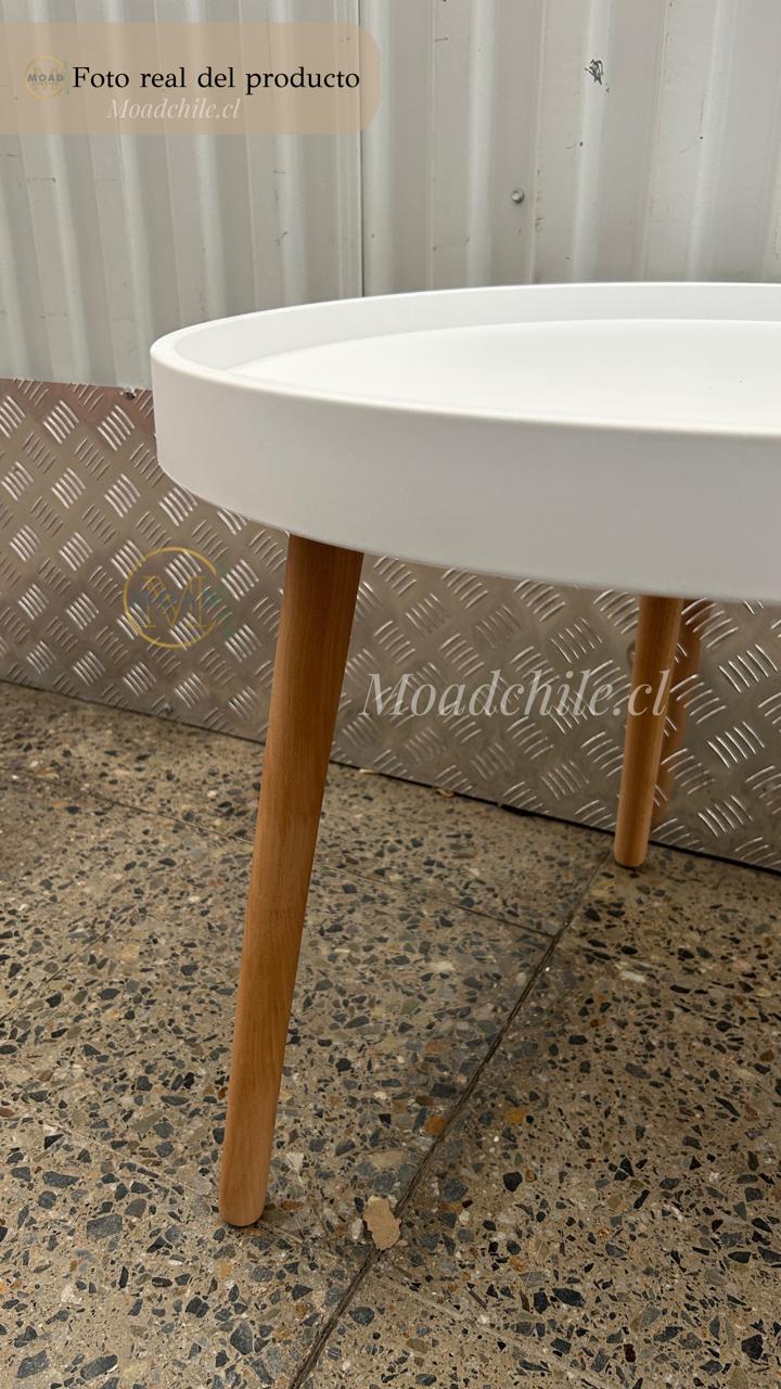 Mesa Lateral / Centro Eames