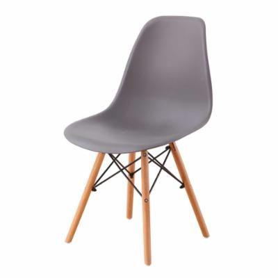 Comedor eames minimalista 6P