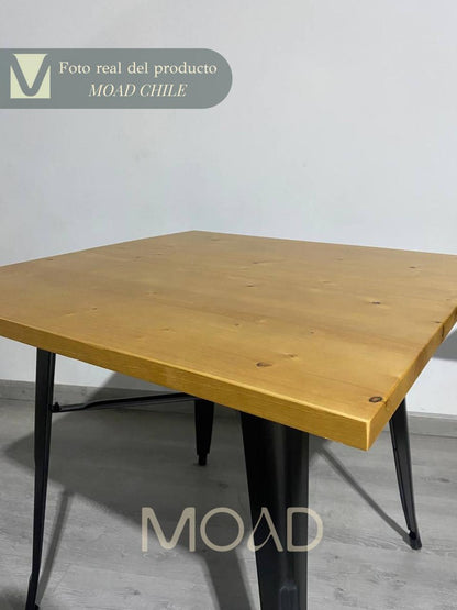 Mesa de comedor Tolix 80x80cm (madera clara)