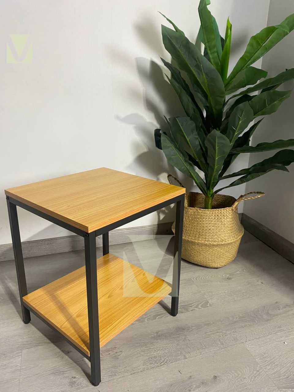 Mesa Auxiliar Lateral de 2 Niveles