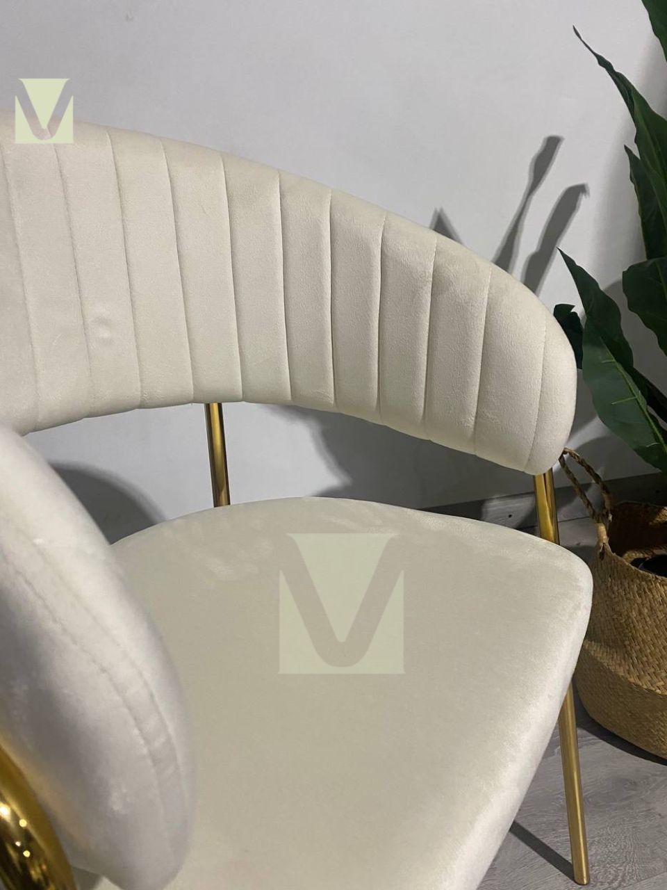 Sitial Velvet Max