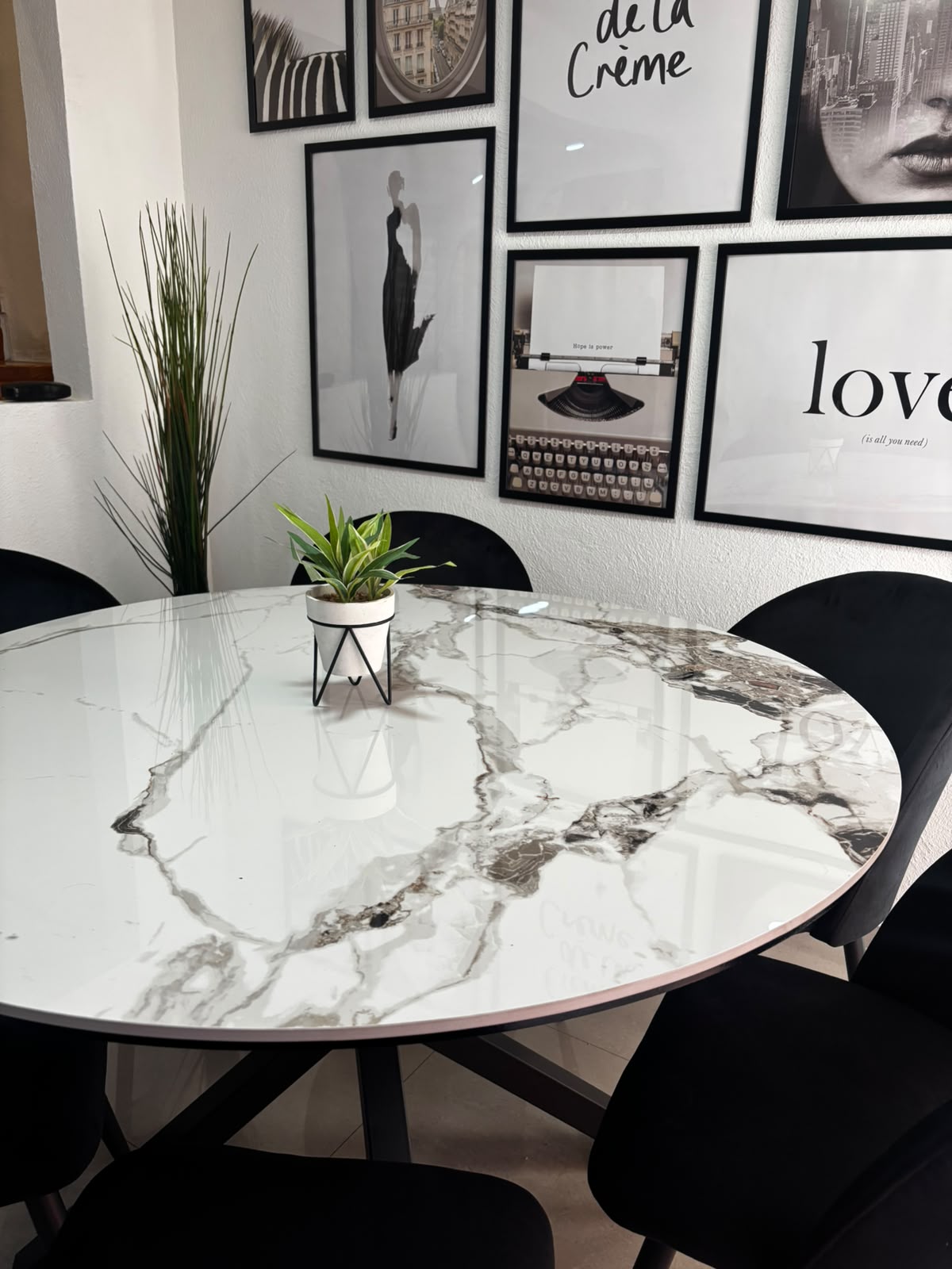 Mesa Cross Stone Black Redonda 120Cm