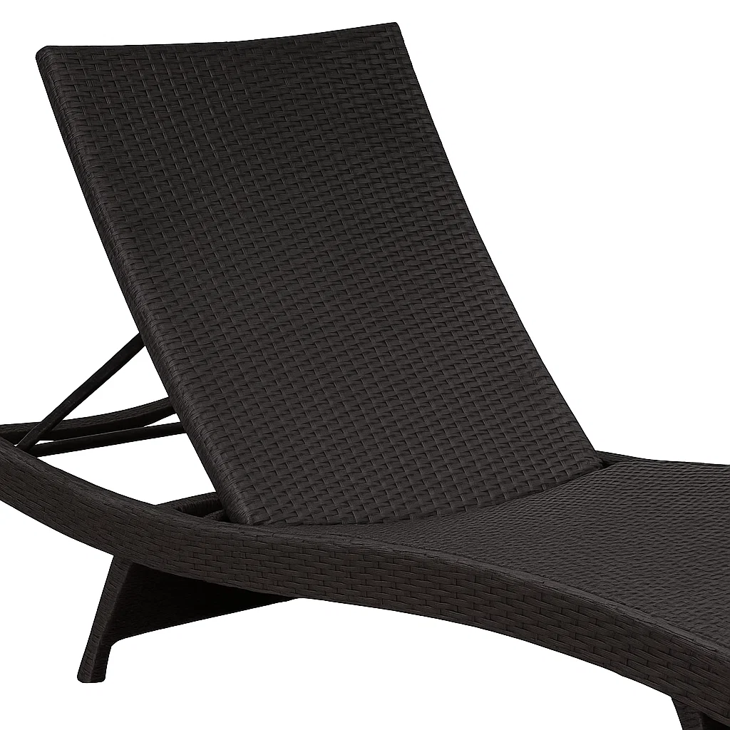 Reposera Moderna para Terraza o Piscina en Ratán