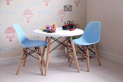 Mesa Kids 60cm + 2 Sillas Eames Kids