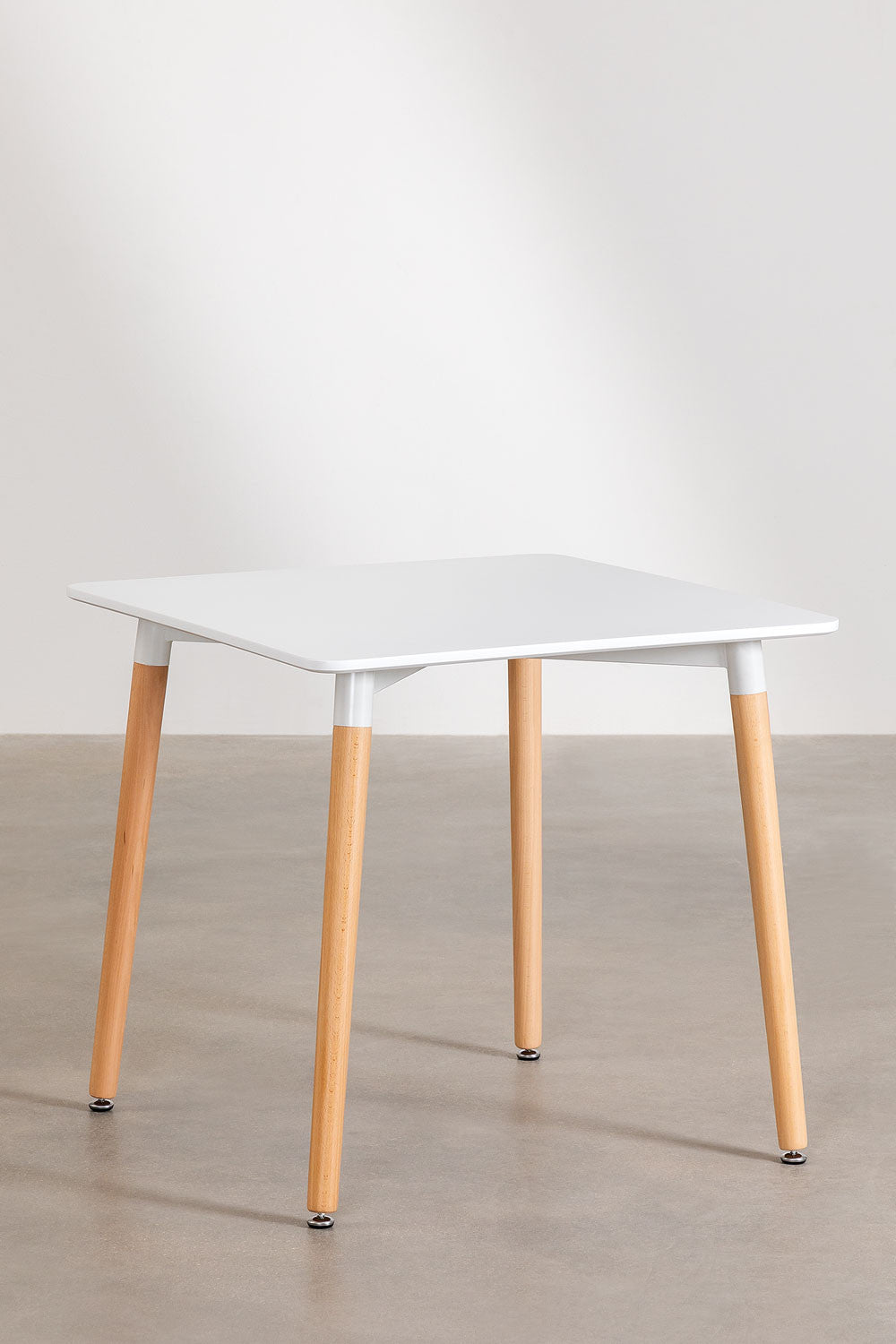 Comedor Windsor Cuadrado